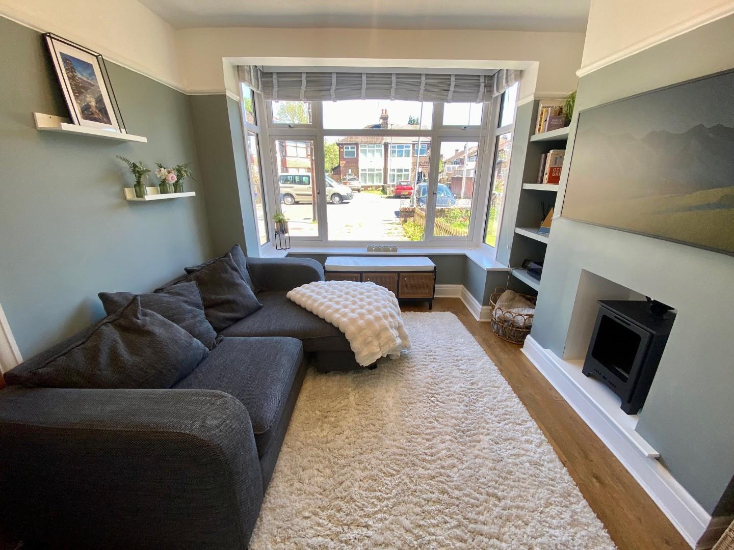 An extended semi on a corner plot in Didsbury — photo 2